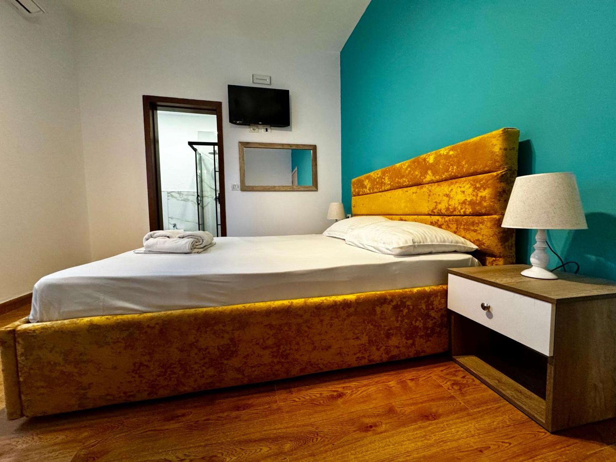 Hotel Globo Драч Екстериор снимка