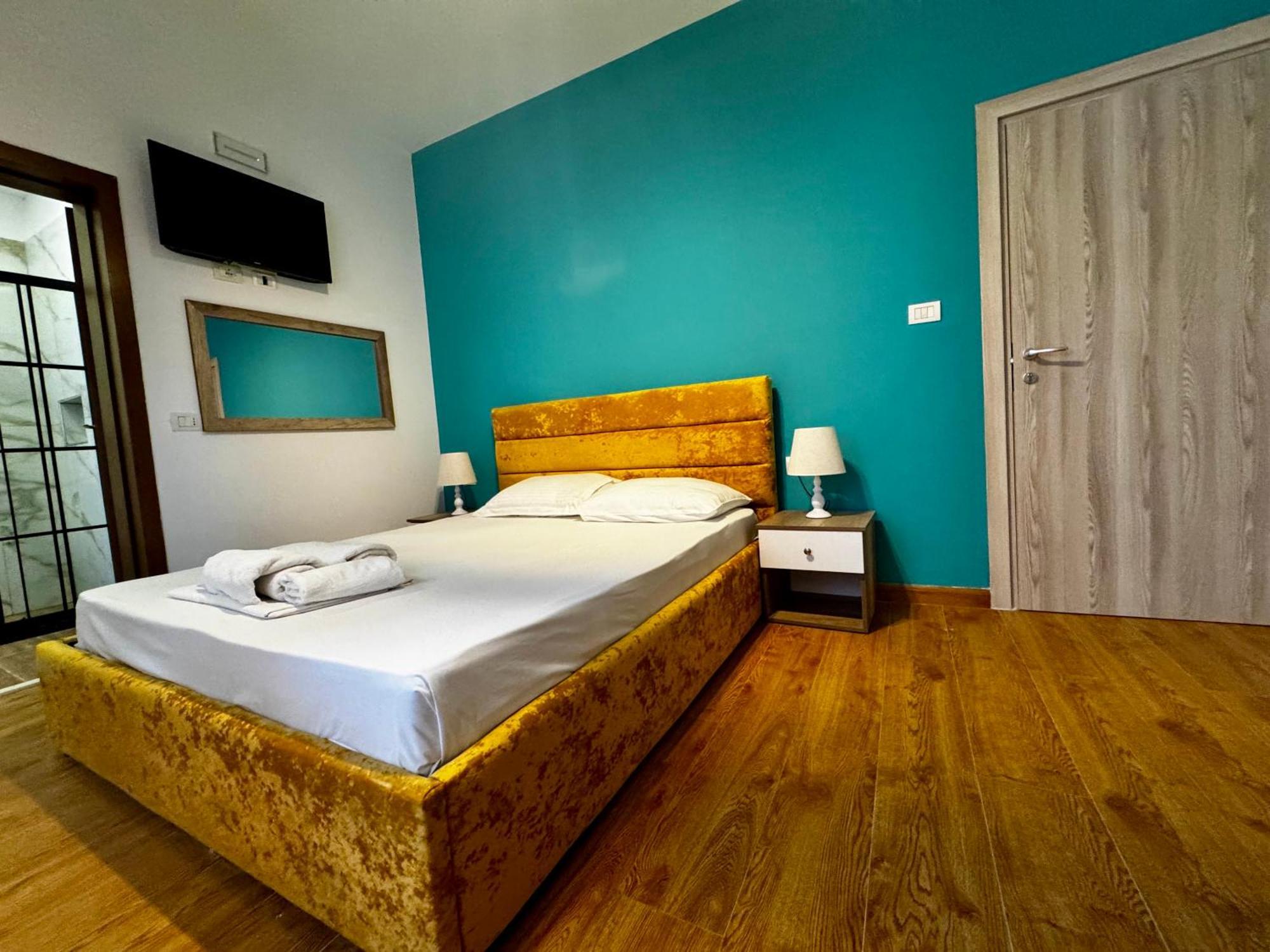 Hotel Globo Драч Екстериор снимка